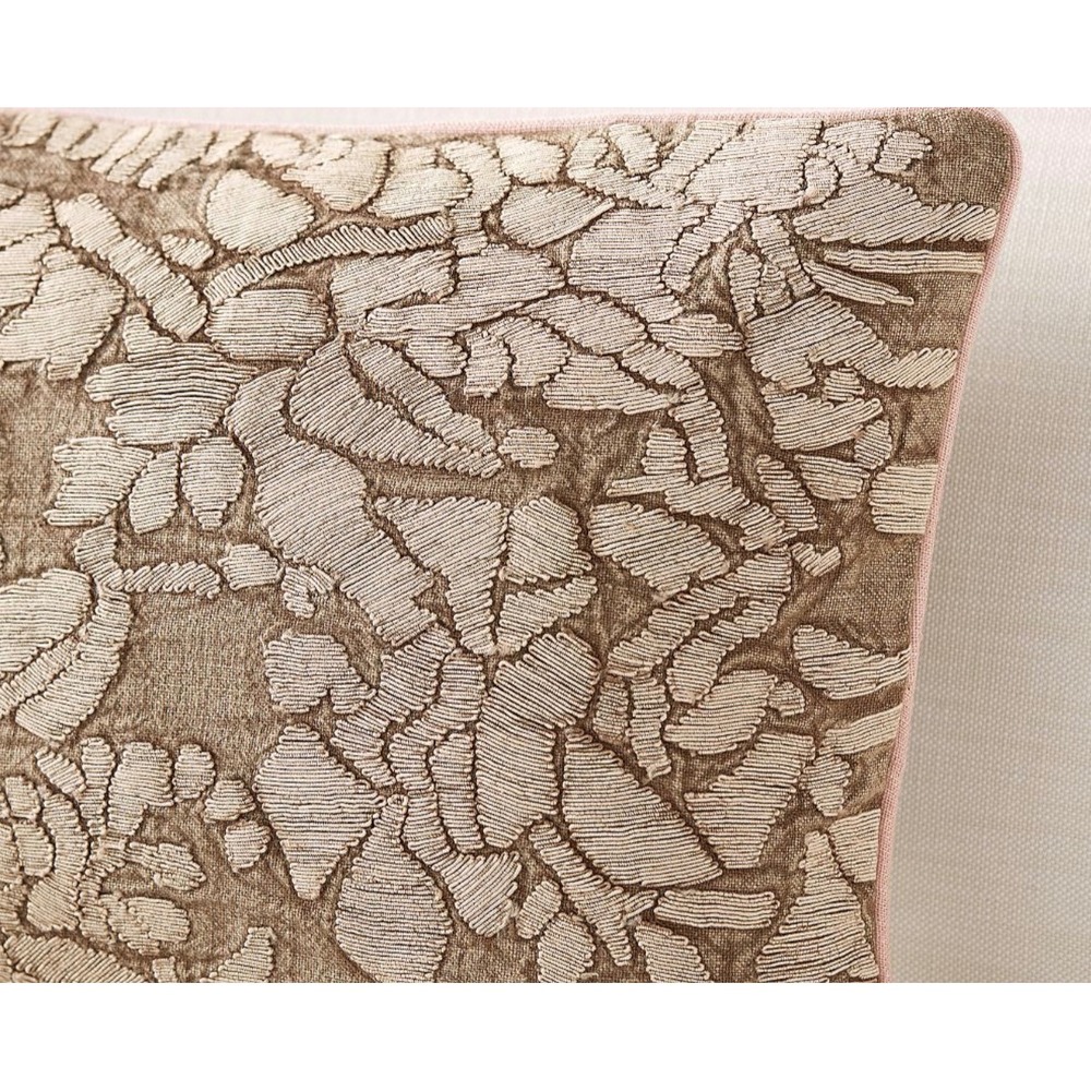Pottery Barn Embroidered Floral Linen Lumbar Pillow Cover Taupe Pink 12x24 - Picture 2 of 6